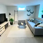 Two Bedroom Apartment Near The City Centre.