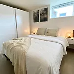 Two Bedroom Apartment Near The City Centre.